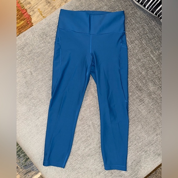 Athleta Interval Stash High Rise 7/8 Women's Blue High-Waisted Athletic Leggings - Picture 2 of 4